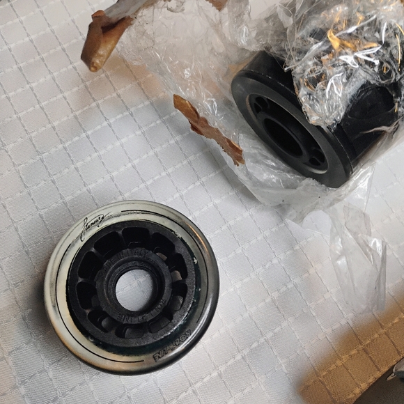 Flaneurz/Slades Skate Bundle - Picture 7 of 12